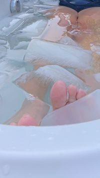 feet in ice